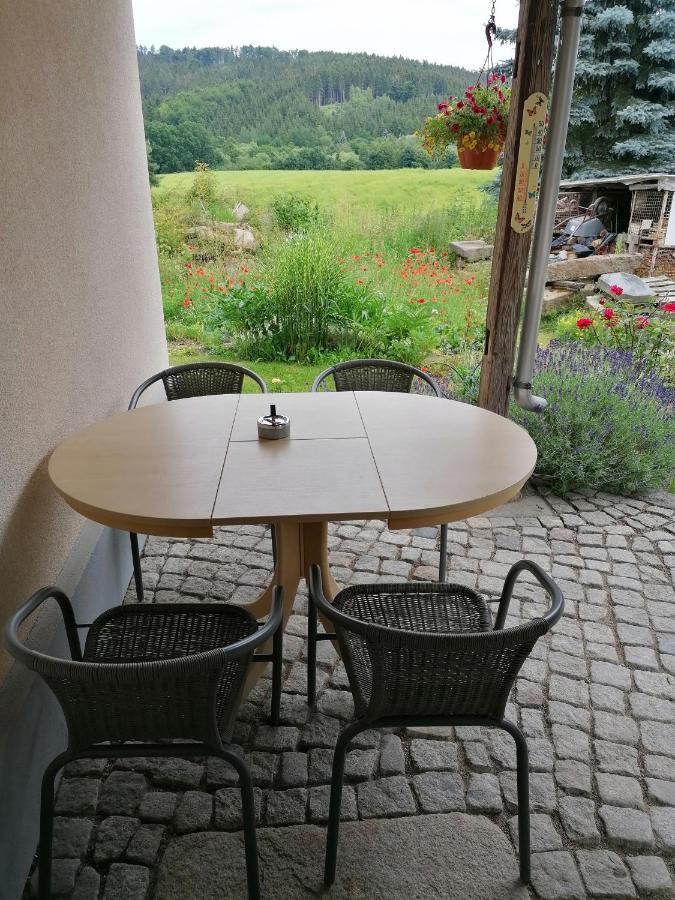 Schirgiswalde-Kirschau Ferienwohnung Max מראה חיצוני תמונה